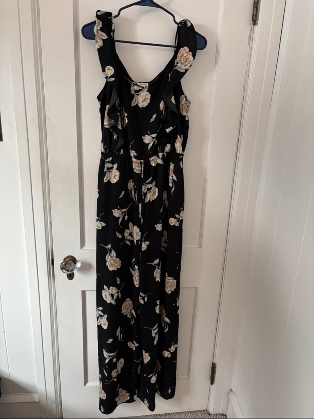 Xhilaration Long Black Floral Flutter-Sleeve Jumpsuit, Medium
